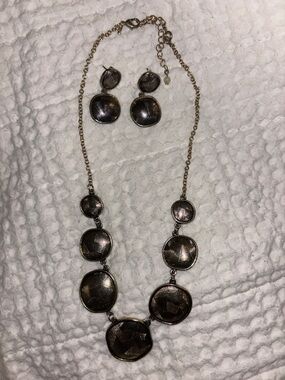 80s Avon Vintage-Inspired Gold Tone Disc Necklace & Earring Set - Gold